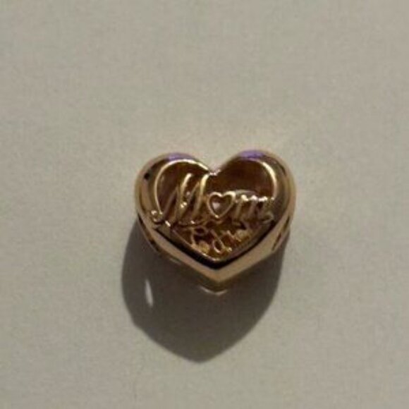 Authentic Thank You Mom Heart Charm - Picture 4 of 5